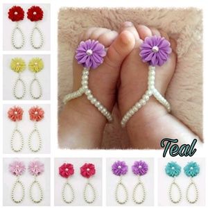 Absolutely ADORABLE barefoot sandal in Teal